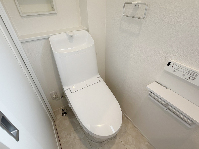 トイレ トイレ
